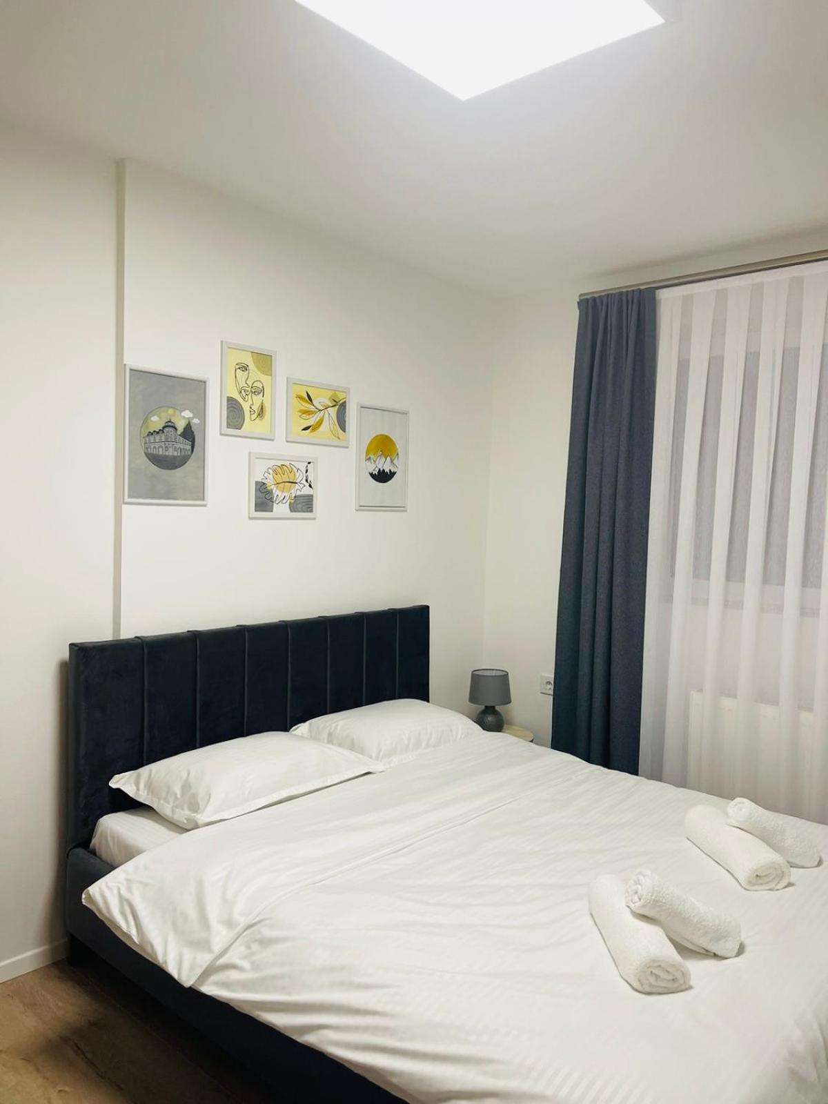 Pristinanest Hotell Exteriör bild